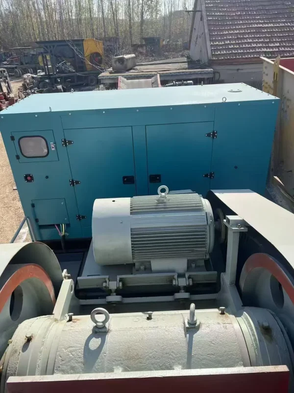Used Tracked 750 Mobile Jaw Crushing Plant | with Feeder | 110kW Motor | 300kW Genset