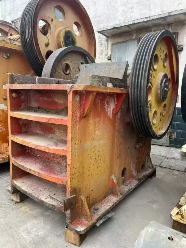 Used PE-600×900 Jaw Crusher High-Capacity Primary Crushing 55-75kW2 Used PE-600×900 Jaw Crusher | High-Capacity Primary Crushing | 55-75kW