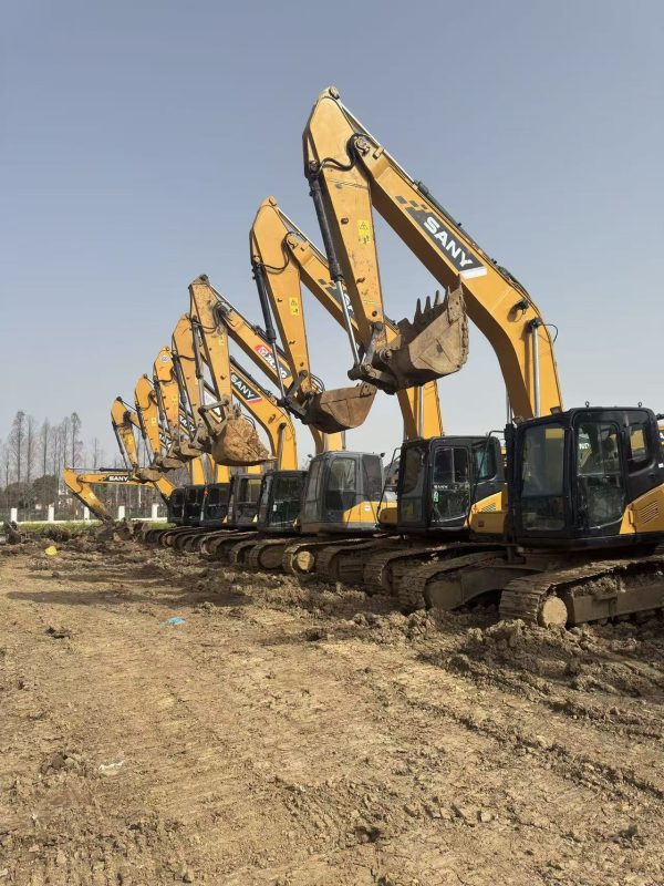 All kinds of excavators and dump trucks that have been used