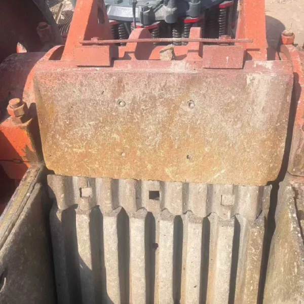 Used Donglong PE-1000×1200 Jaw Crusher for Sale