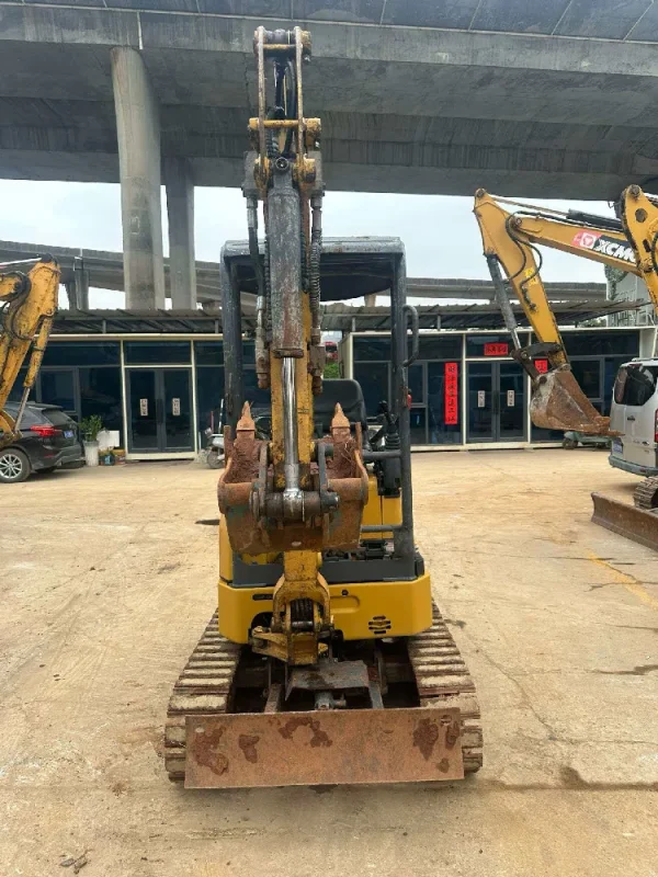 Used-XCMG-1.7-Tons-Mini-Excavator-for-Sale1 Used XCMG 1.7-Ton Mini Excavator for Sale